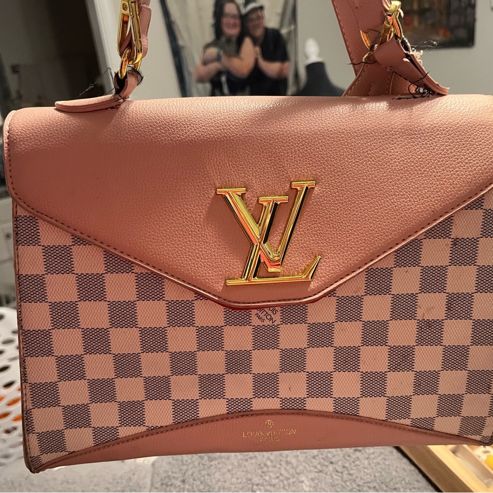 Louis Vuitton Pink and Brown Shoulder Bag with Checkered Pattern
